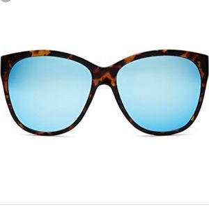 QUAY About Last Night 58mm sunglasses!